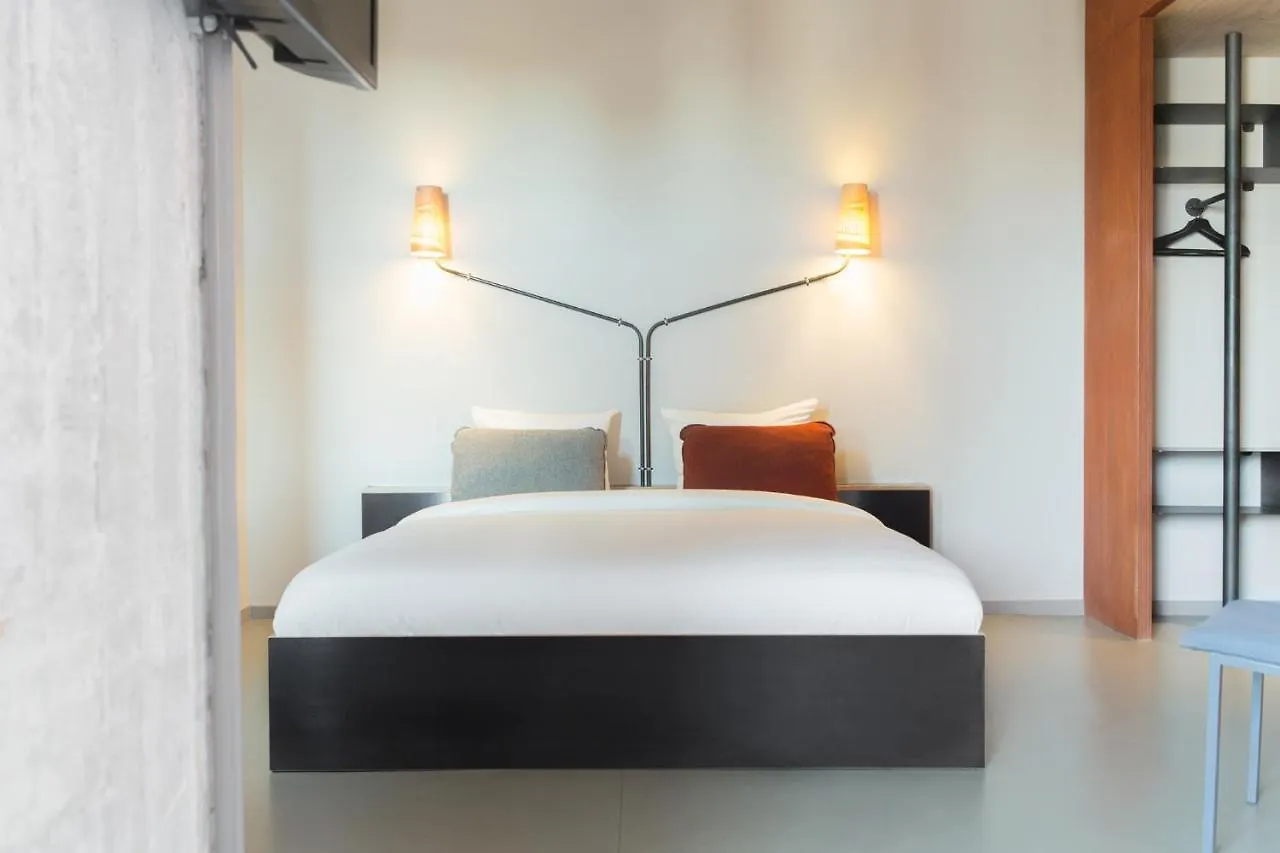 *** Hotel Volkshotel Amsterdam Netherlands